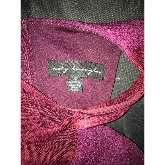 Dress - Picture 2 of 4